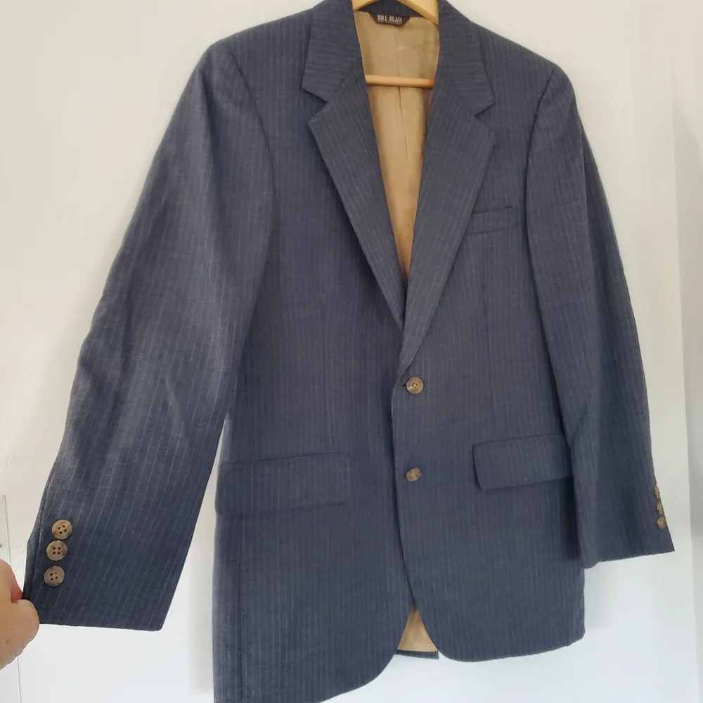 BILL BLASS Vintage Men Sz 40R 100% Wool Gray Blue Pin Stripe Jacket Sport Coat